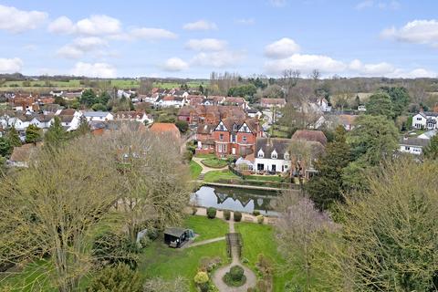 3 bedroom end of terrace house for sale, Vicarage Road, Braintree CM7