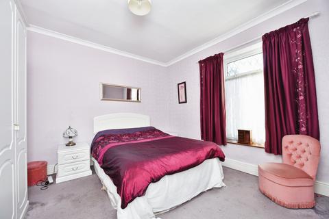 3 bedroom terraced house for sale, Norris Road, Sheffield S6