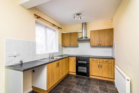 2 bedroom end of terrace house to rent, Masters Road, Sheffield S5