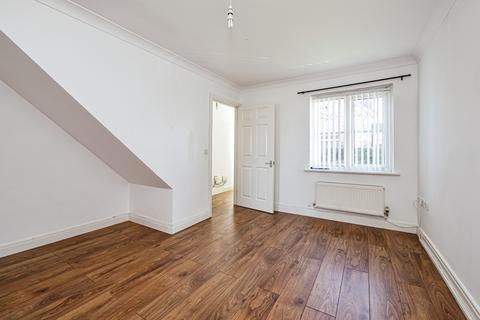 3 Braid Hills Drive, Bransholme, Hull, HU7 4ZN