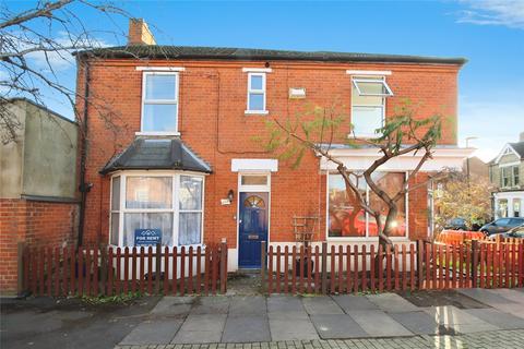 3 bedroom end of terrace house to rent, Stanley Street, Bedfordshire MK41