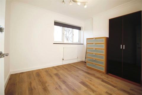 2 bedroom flat to rent, Park Close, Wratten Road East, Hertfordshire SG5