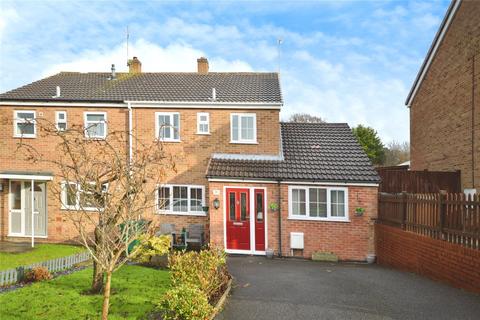 3 bedroom semi-detached house for sale, Pennine Way, Derbyshire DE11