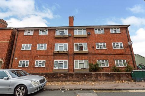 2 bedroom flat to rent, Rochdale House St. James Road, Kent TN1