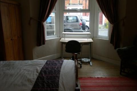 2 bedroom flat to rent, Mayfair Road, Newcastle upon Tyne, NE2 3DP