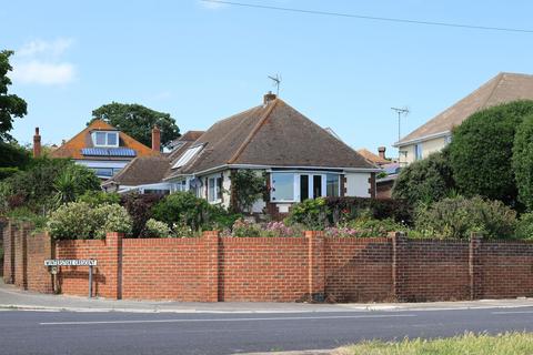 3 bedroom detached bungalow for sale, Winterstoke crescent,Ramsgate