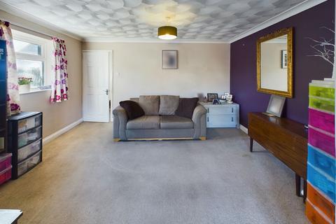 2 bedroom end of terrace house for sale, Cunningham Close, Thetford IP24