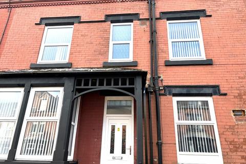 4 bedroom terraced house to rent, Colwyn Road,  Leeds, LS11