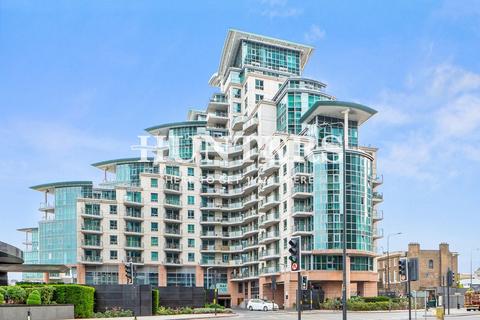 2 bedroom apartment to rent, St. George Wharf, London, SW8