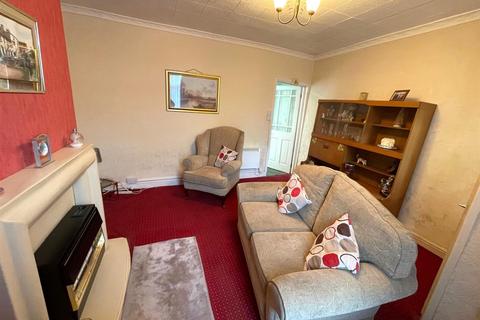 2 bedroom end of terrace house for sale, St. Johns Road, Lostock, Bolton