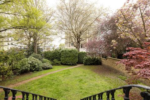 1 bedroom apartment to rent, Holland Park, Holland Park, W11