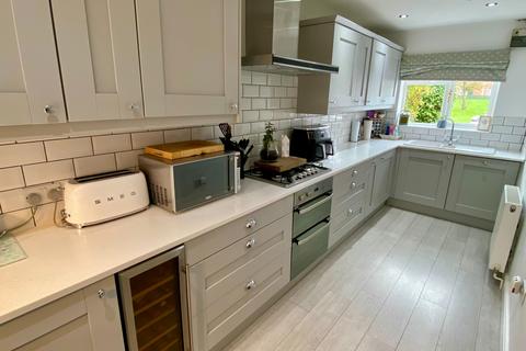 33 Borrowdale Way, Grantham, NG31 8QX