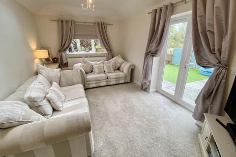 33 Borrowdale Way, Grantham, NG31 8QX