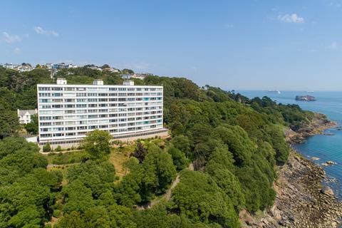 2 bedroom apartment to rent, Ilsham Marine Drive, Torquay