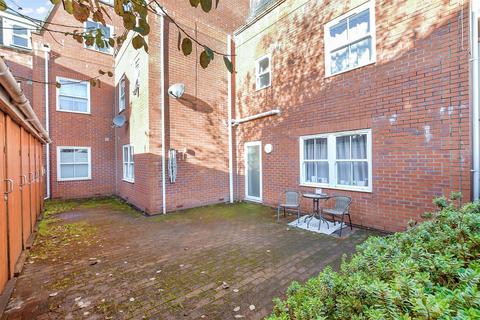 1 bedroom flat for sale, Dunbar Road, Southsea, Hampshire