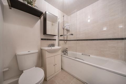 1 bedroom apartment for sale, Ruston Road, Charlton, SE18