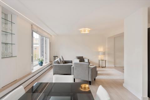 2 bedroom flat for sale, Bourdon Street, Mayfair, London, W1K