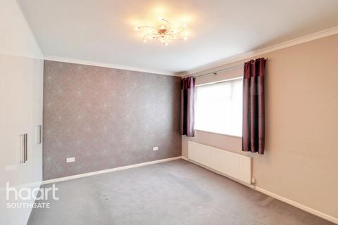 1 bedroom apartment for sale, Chaseville Park Road, London