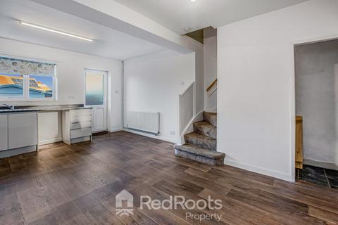 65 Ackworth Road, Featherstone, Pontefract, WF7 5LY