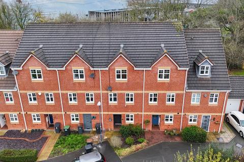 3 bedroom townhouse for sale, Mimosa Close, Bermuda Park, Nuneaton