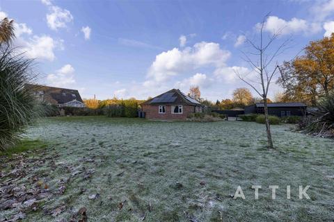 3 bedroom detached bungalow for sale, School Road, Necton