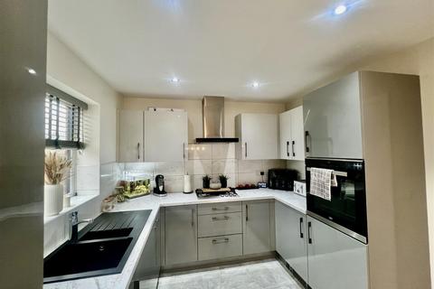 3 bedroom detached house for sale, Newmans Walk, Darlington