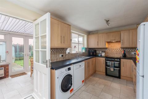 3 bedroom semi-detached house for sale, Town End Close, Pickering