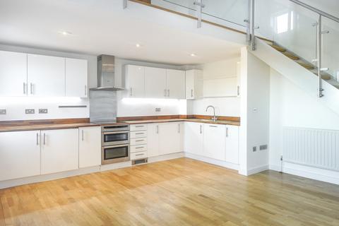 2 bedroom flat to rent, Alscot Road Southwark SE1