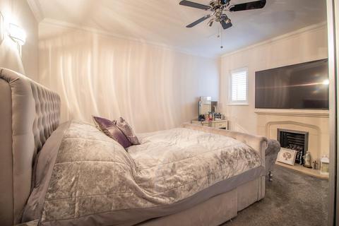 56 Manners Way, Southend-on-sea, SS2 6PT