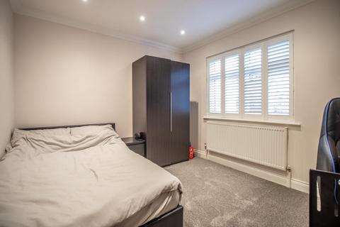 56 Manners Way, Southend-on-sea, SS2 6PT