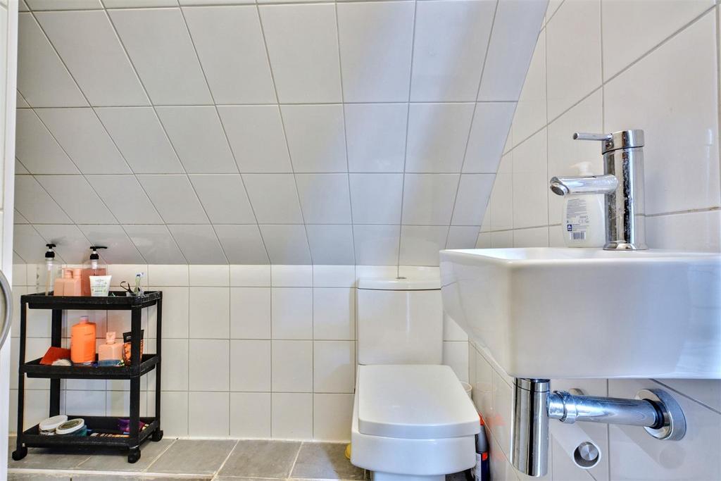 En Suite 1.jpeg