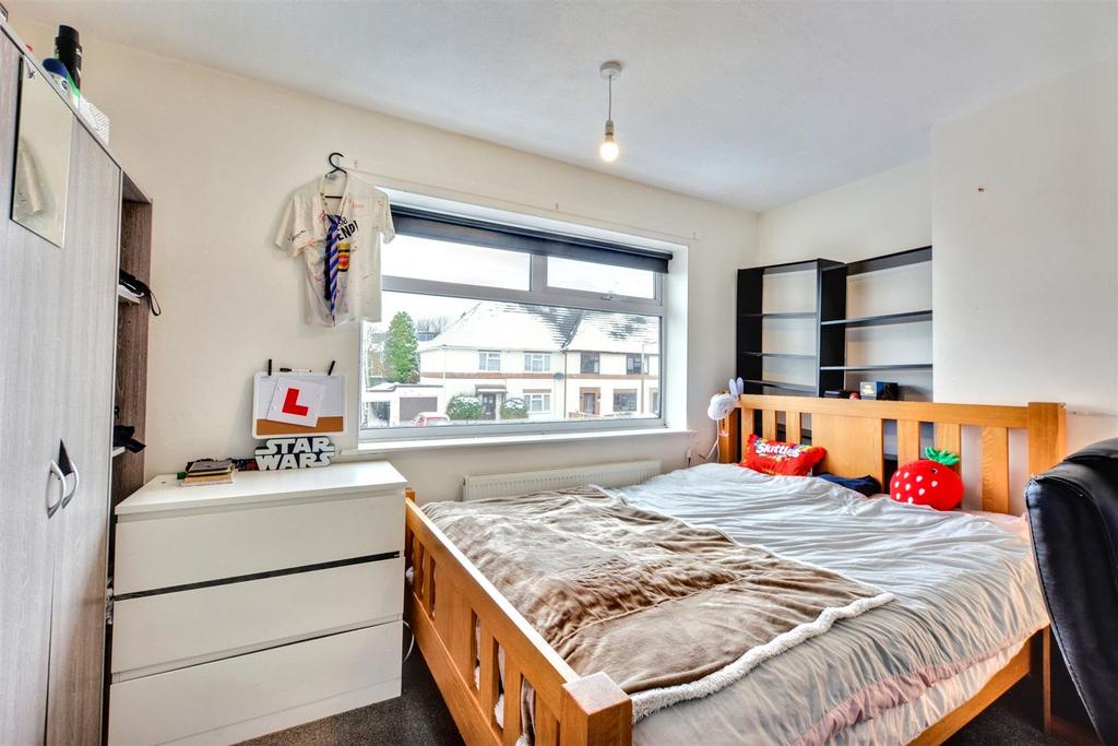 Bedroom 4 1.jpeg