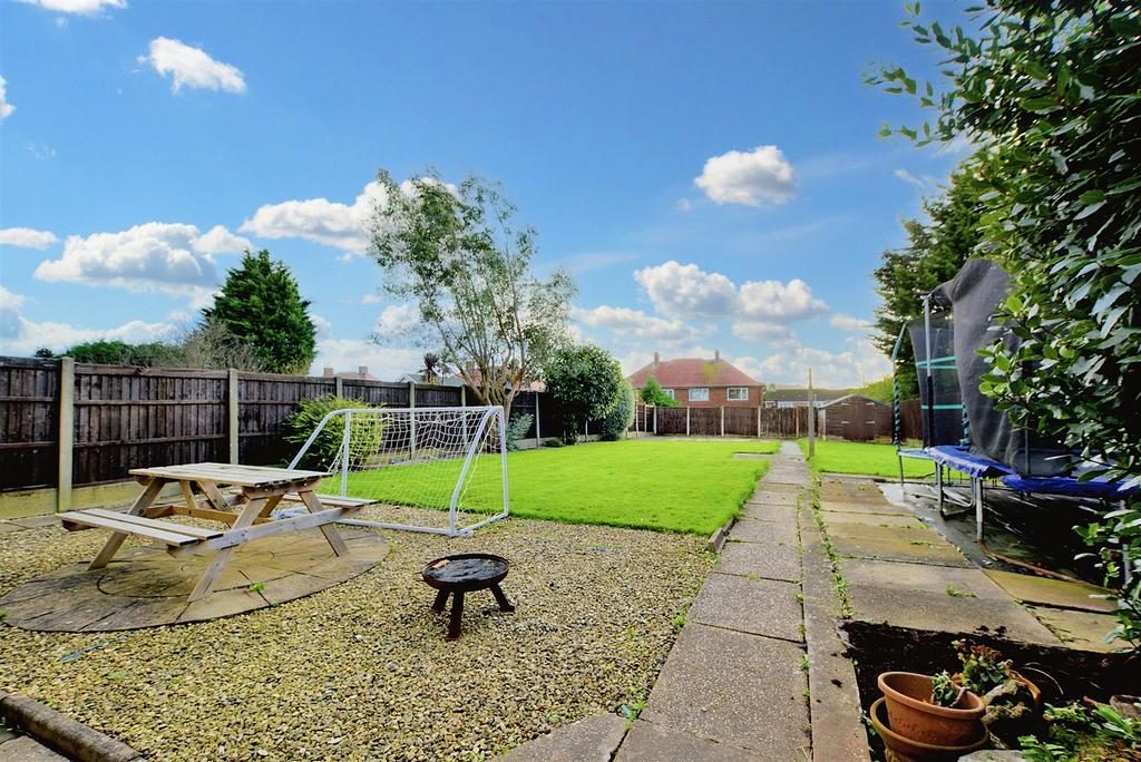 Garden 1.jpeg