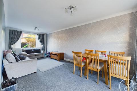 3 bedroom semi-detached house for sale, Stanks Lane South, Leeds