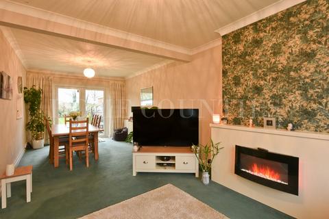 3 bedroom semi-detached house for sale, Leeside, Barnet, EN5