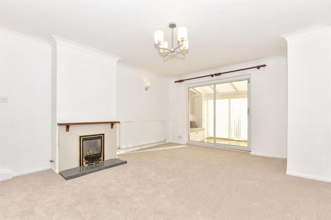 2 bedroom chalet for sale, Trapfield Close, Bearsted, Maidstone, Kent