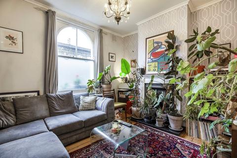 1 bedroom flat to rent, Reverdy Road London Bridge SE1