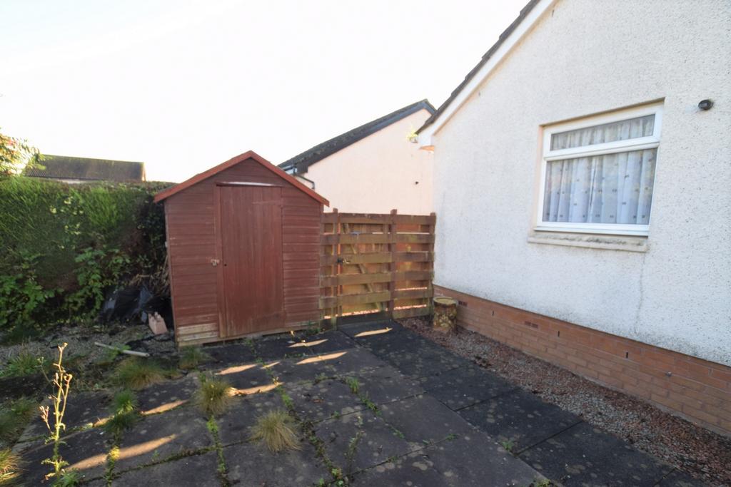 1 Oakfield Drive, Dumfries, DG1 4 PD - Grieve Grier