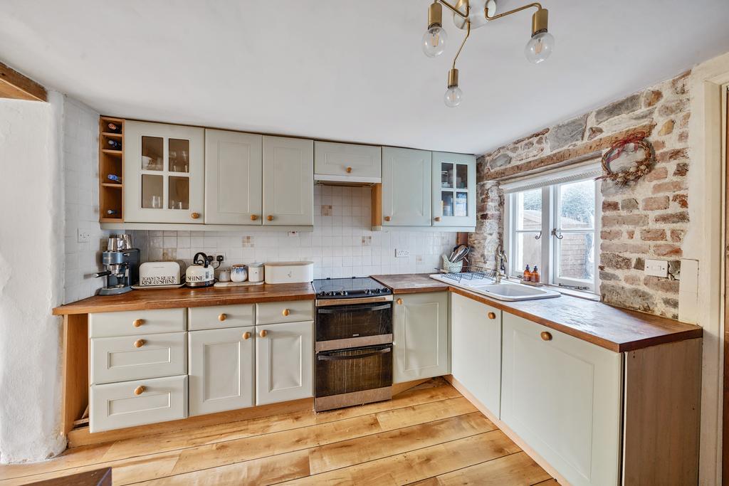 Kitchen / Breakfast Room