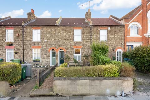 2 bedroom terraced house for sale, The Slade, Plumstead, SE18