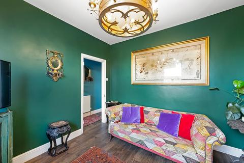 40 The Slade, London, SE18 2NB