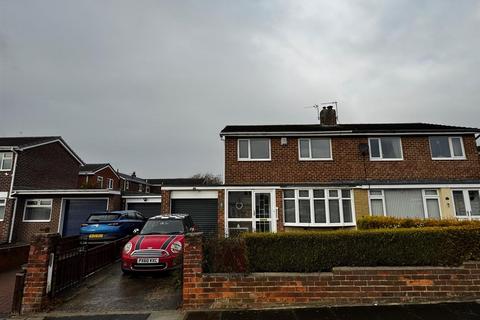 3 bedroom semi-detached house for sale, Scafell, Birtley