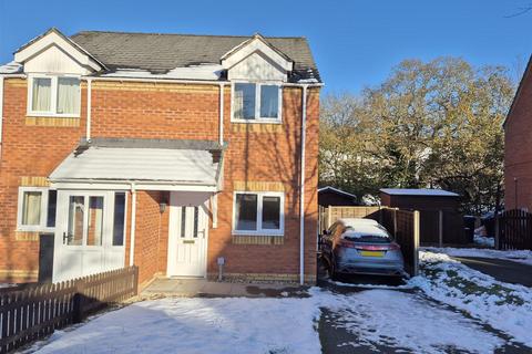 2 bedroom semi-detached house to rent, Oaklands Park, Newtown