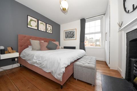 51 Crompton Street, Warwick, CV34 6HG