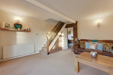 3 bedroom terraced house for sale, Meadow View, Sidcup, DA15