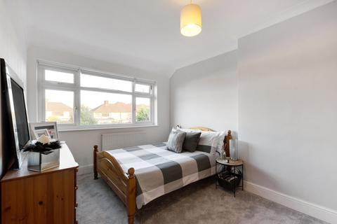 28 Meadow View, Sidcup, DA15 9BL