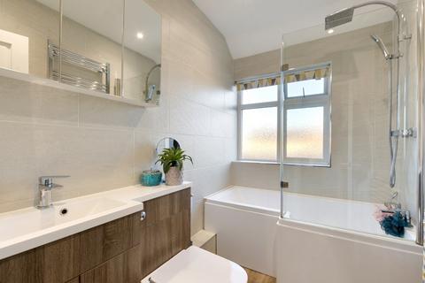 28 Meadow View, Sidcup, DA15 9BL