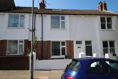 6 bedroom terraced house to rent, Bennett Road, Brighton