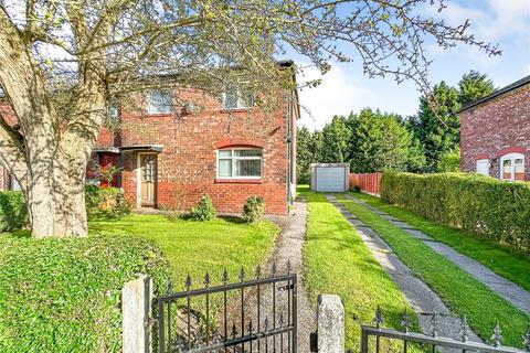 3 bedroom end of terrace house for sale, Weller Avenue, Manchester, Greater Manchester, M21