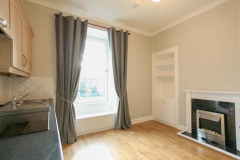 1 bedroom flat to rent, Albert Street, Leith Walk, Edinburgh, EH7